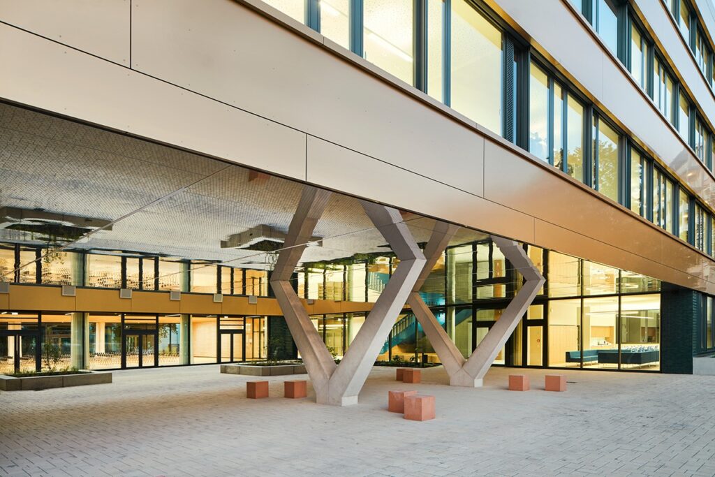 Sporthalle Marianne Brandt Schule